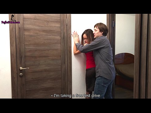 ❤️ Imobiliário Sensually Jerks Her Pussy e Fuck Enquanto Vende o Seu Apartamento - Krempai ❤️ Porno porno em pt.shufflesex.ru ️❤